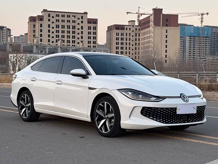 Фото 3 - Volkswagen Lamando L