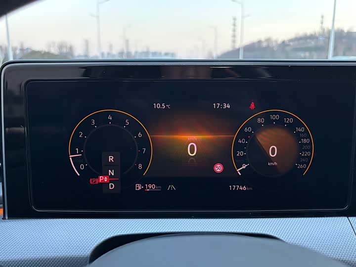 Фото 9 - Volkswagen Lamando L