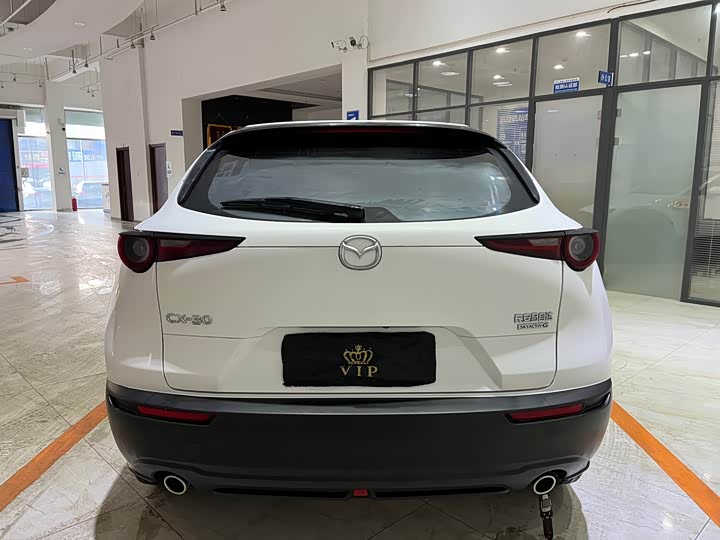 Фото 5 - Mazda CX-30