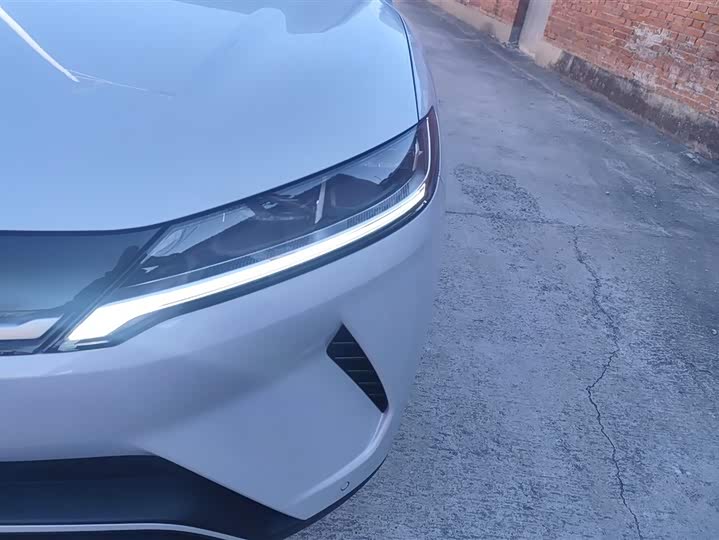 Фото 5 - BYD Yuan Up