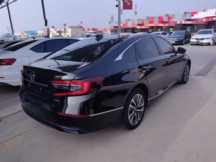 Фото 7 - Honda Accord