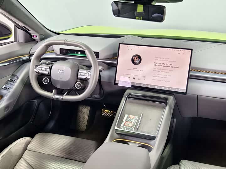 Фото 7 - XPeng P7