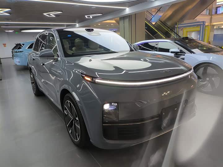 Фото 4 - LiXiang L8