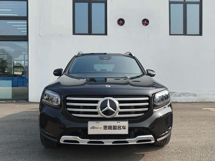 Фото 2 - Mercedes-Benz GLB-Class