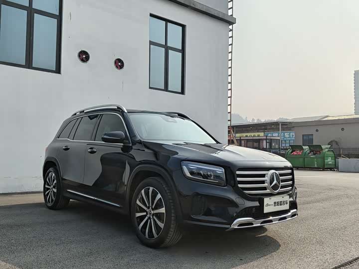 Фото 3 - Mercedes-Benz GLB-Class