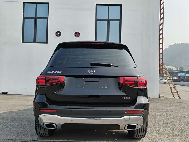 Фото 7 - Mercedes-Benz GLB-Class