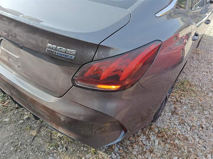 Фото 8 - MG Motor 5