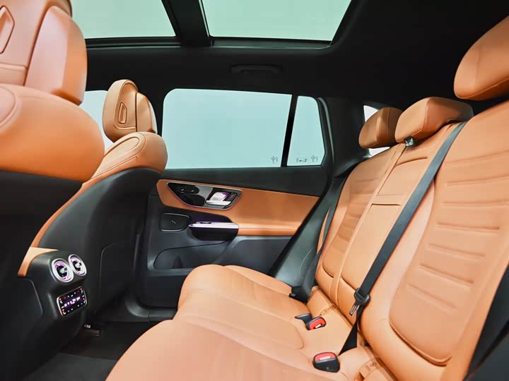 Фото 7 - Mercedes-Benz GLC-Class