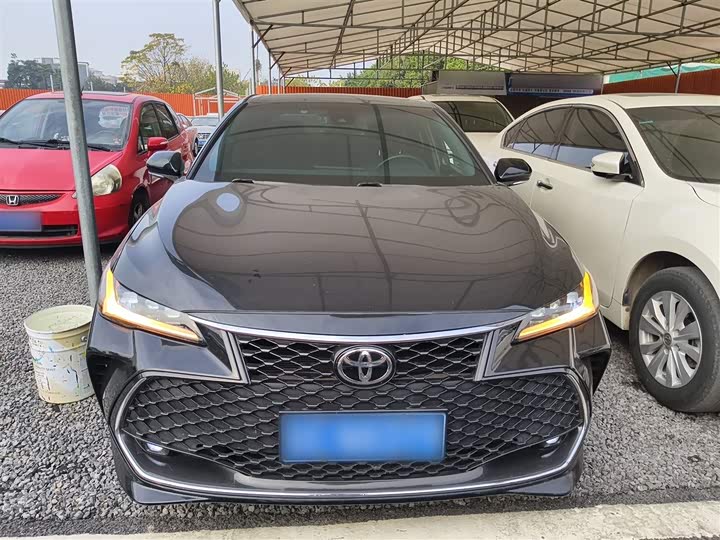 Фото 3 - Toyota Avalon