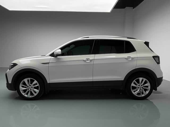 Фото 5 - Volkswagen T-Cross