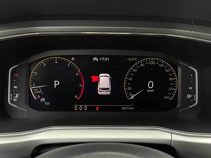 Фото 8 - Volkswagen T-Cross