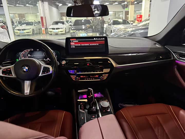 Фото 7 - BMW 5 Series