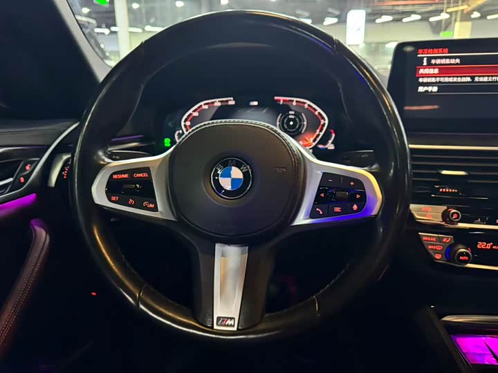 Фото 9 - BMW 5 Series
