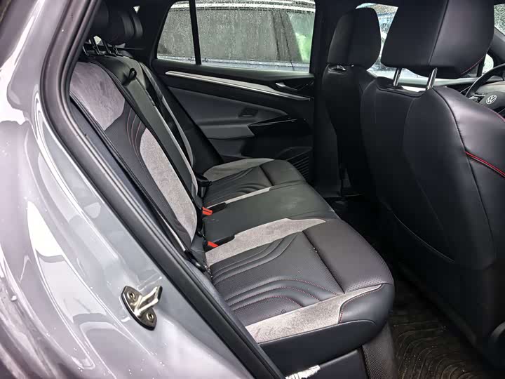 Фото 4 - Volkswagen ID.4 Crozz