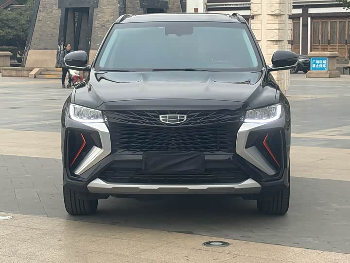 Фото 2 - Geely Atlas