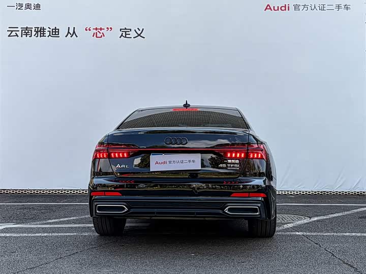 Фото 5 - Audi A6L