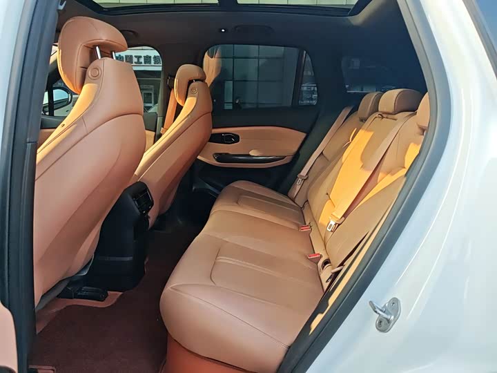 Фото 6 - Nio ES6