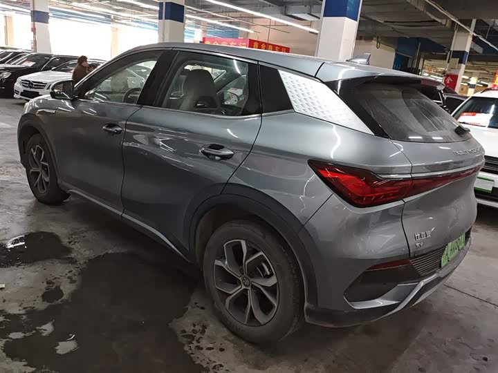 Фото 5 - BYD Yuan Plus