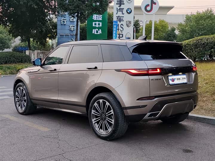Фото 4 - Land Rover Range Rover Evoque L
