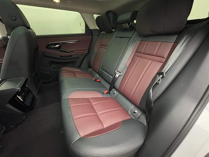 Фото 9 - Land Rover Range Rover Evoque L