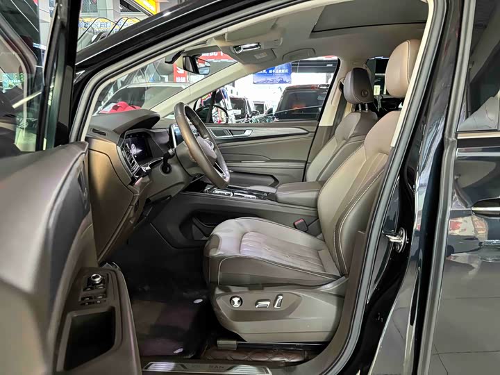 Фото 6 - Volkswagen Viloran