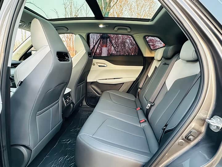 Фото 5 - Changan UNI-Z