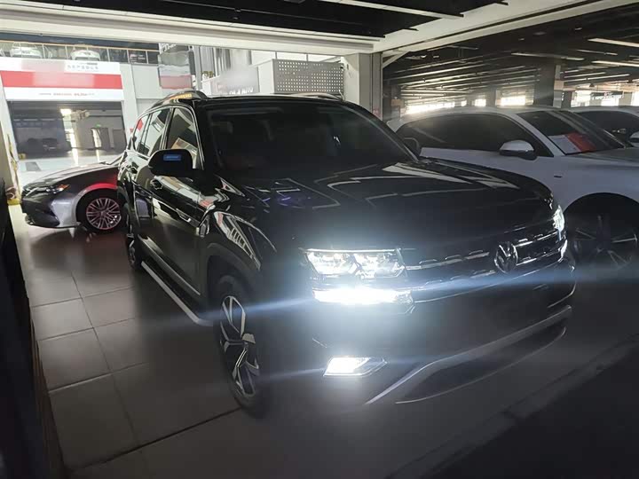 Фото 4 - Volkswagen Teramont Pro