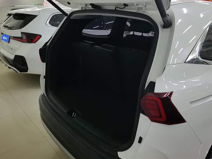 Фото 4 - Hyundai Custo