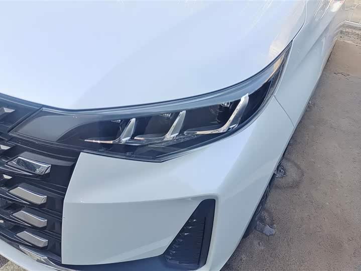 Фото 5 - GAC Trumpchi M6