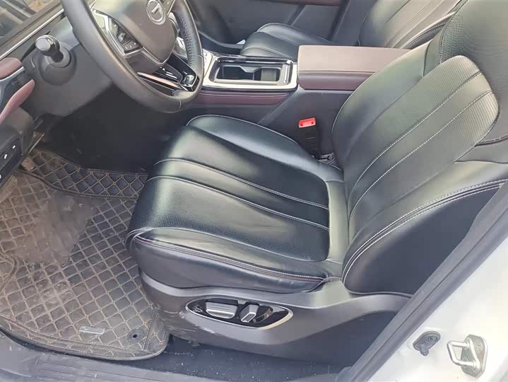 Фото 9 - GAC Trumpchi M6