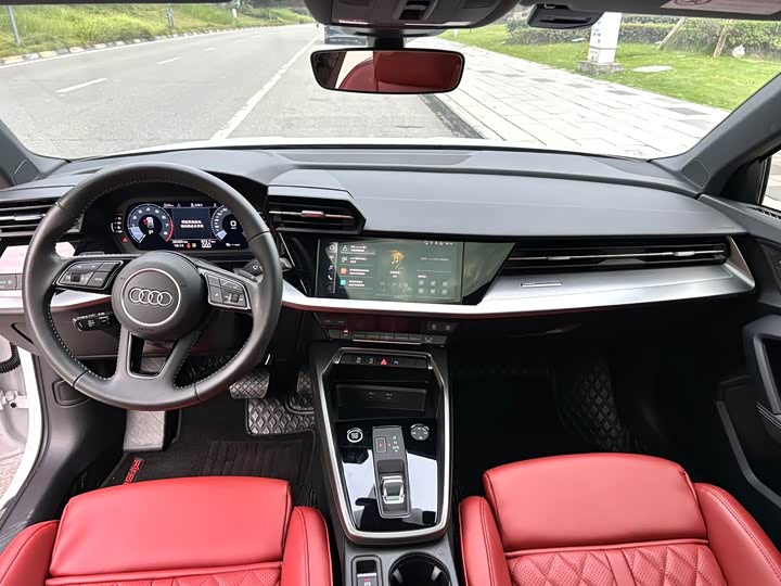 Фото 5 - Audi A3