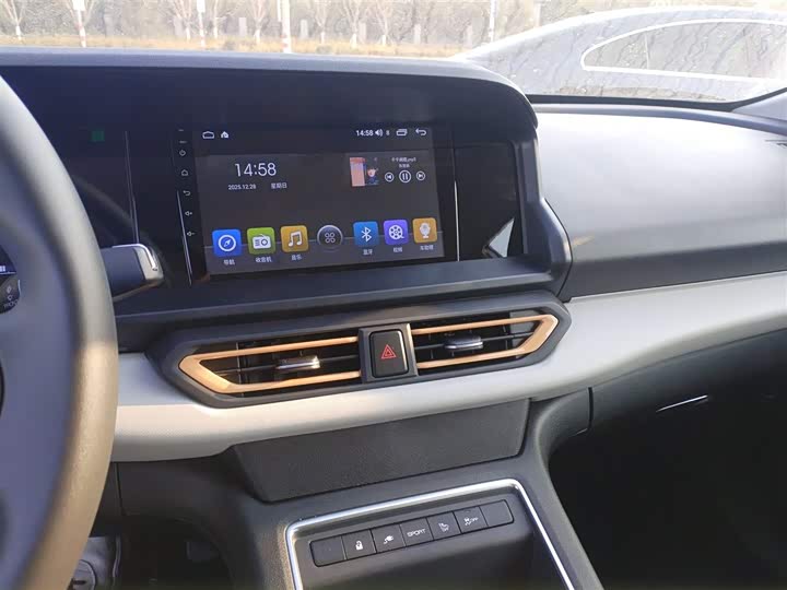 Фото 5 - Dongfeng Aeolus E70