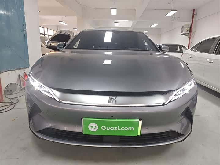 Фото 3 - BYD Han