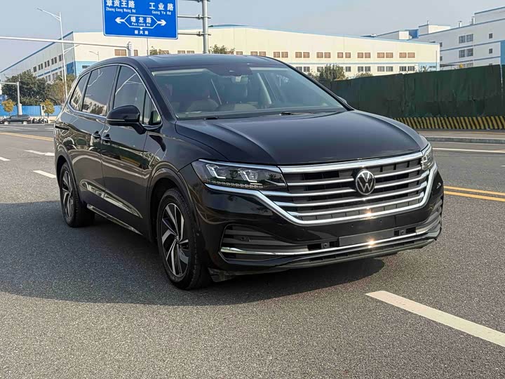 Фото 3 - Volkswagen Viloran