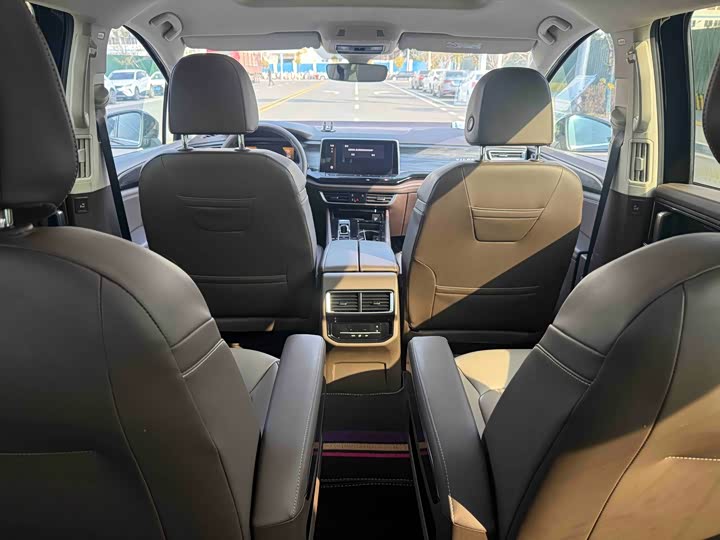 Фото 6 - Volkswagen Viloran