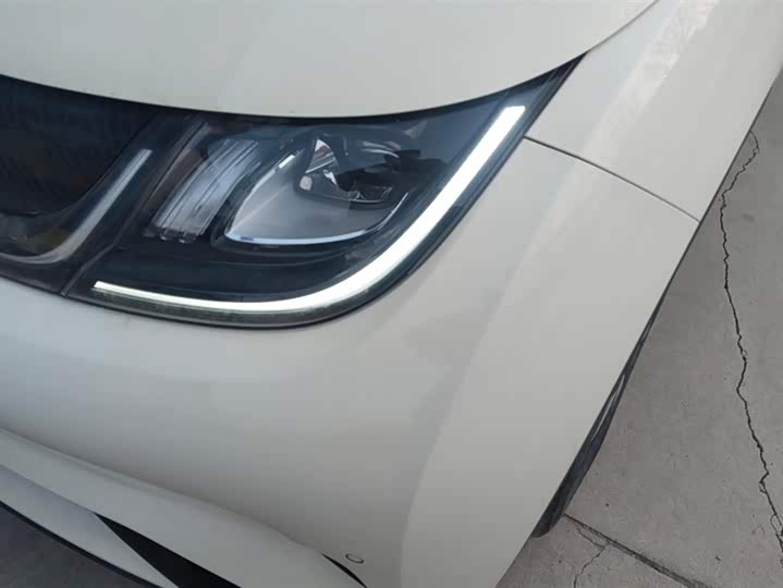 Фото 5 - BYD Dolphin