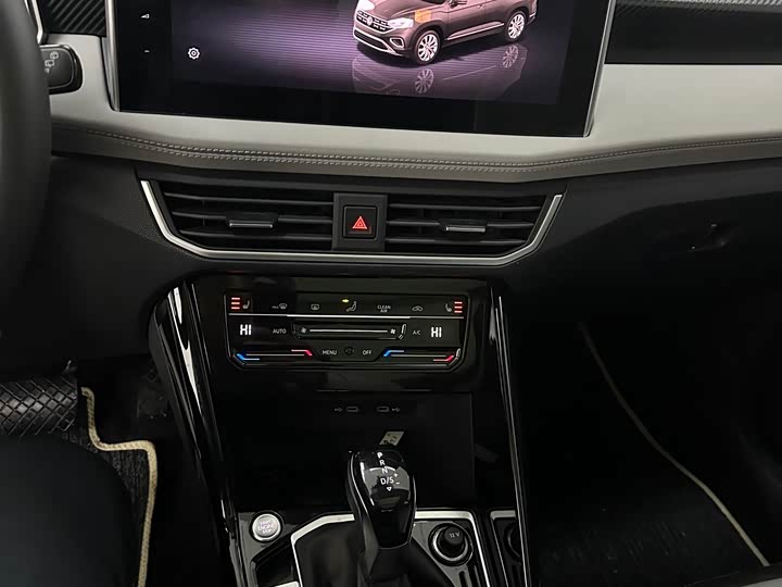 Фото 7 - Volkswagen Tayron