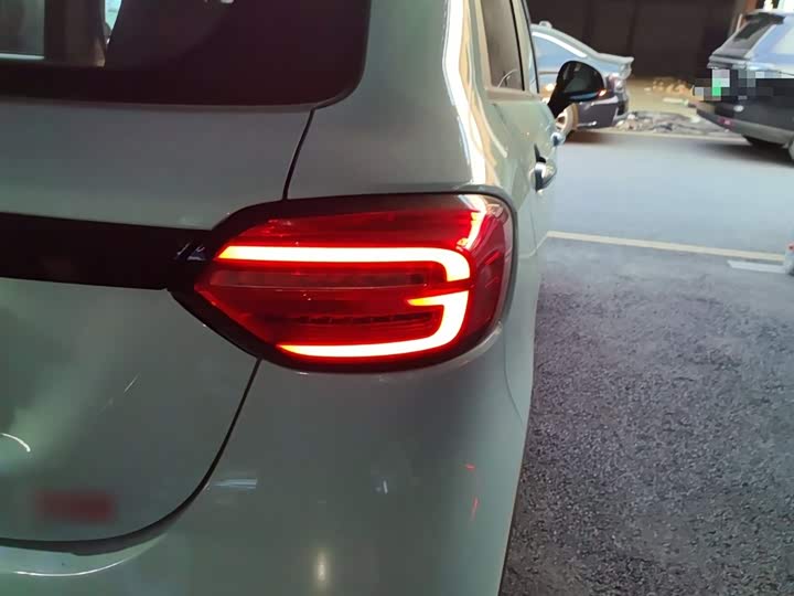 Фото 8 - Leapmotor T03