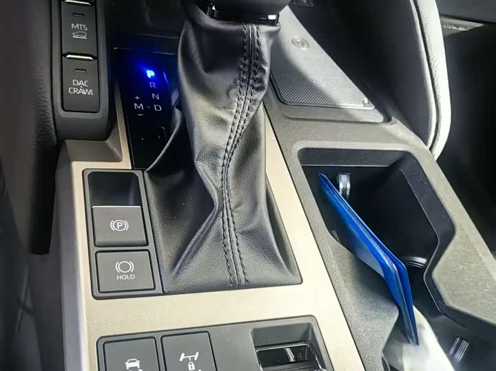 Фото 3 - Toyota Prado