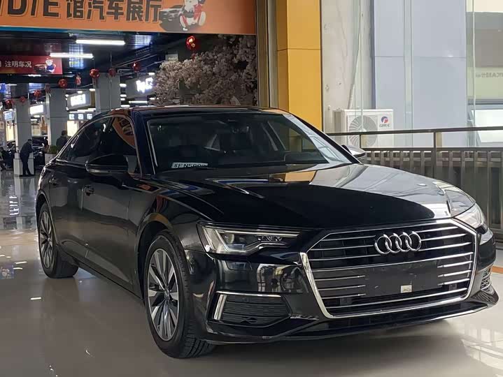 Фото 3 - Audi A6L