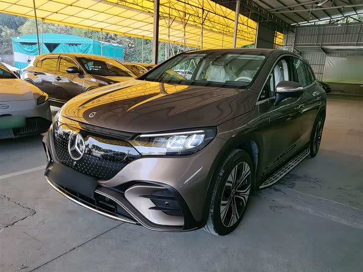 Фото 2 - Mercedes-Benz EQE SUV