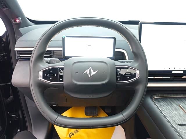 Фото 5 - Dongfeng Yipai eπ 008