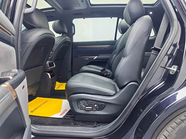 Фото 7 - Dongfeng Yipai eπ 008