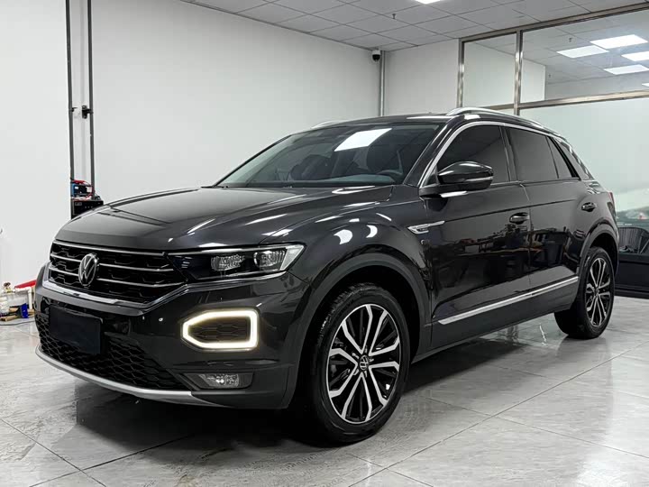 Фото 1 - Volkswagen T-Roc