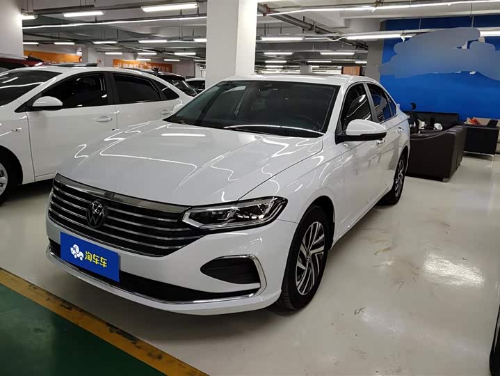 Фото 1 - Volkswagen Lavida