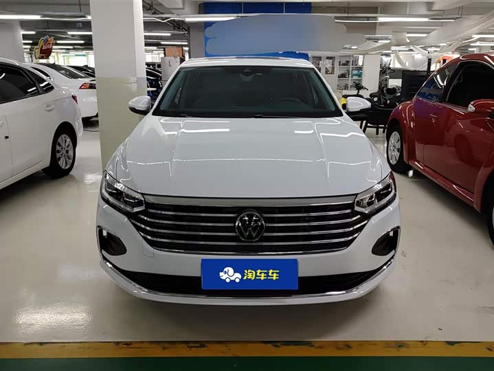 Фото 2 - Volkswagen Lavida