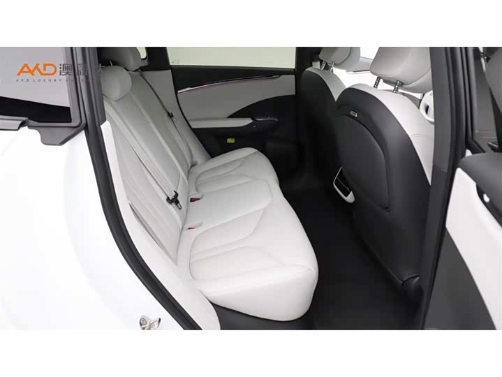 Фото 8 - XPeng G7