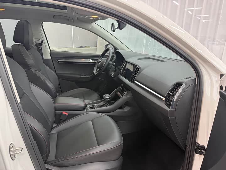 Фото 8 - Skoda Karoq