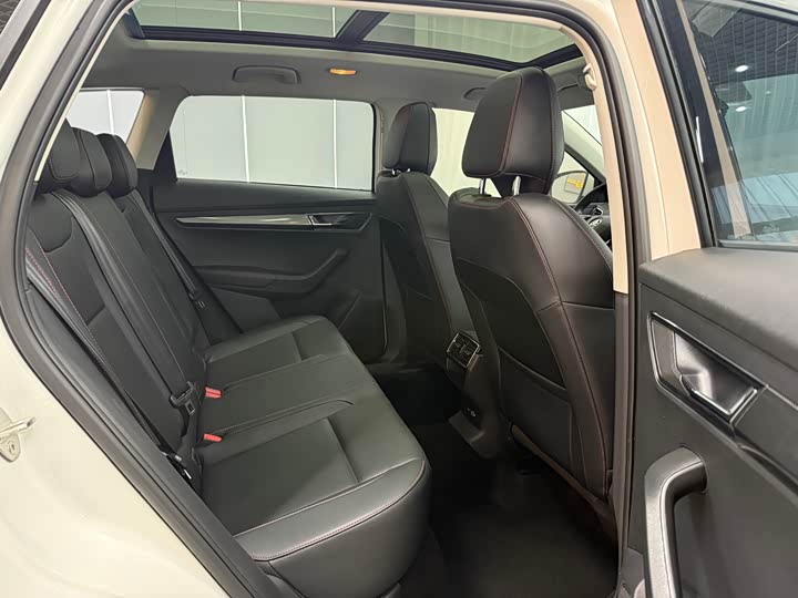 Фото 9 - Skoda Karoq