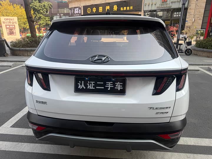 Фото 9 - Hyundai Tucson L